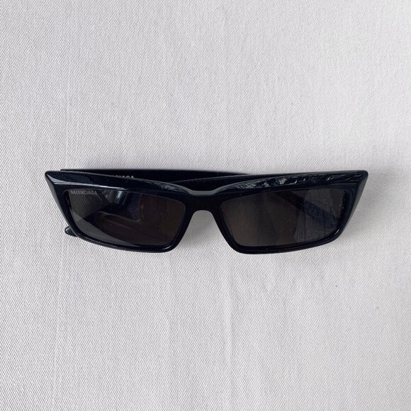 Balenciaga BB0047S 001 Women's Sunglasses in Black - Picture 1 of 13